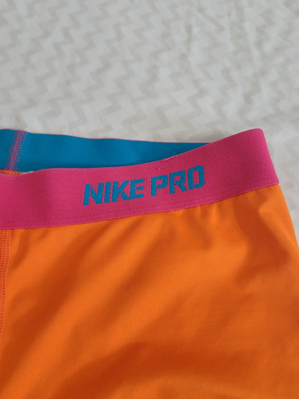 Nike Pro Orange Athletic Compression Shorts with Pink Waistband Size Large
